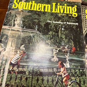 Vintage Southern Living magazines from 1972,1974,1976, 1978. Very good condition
